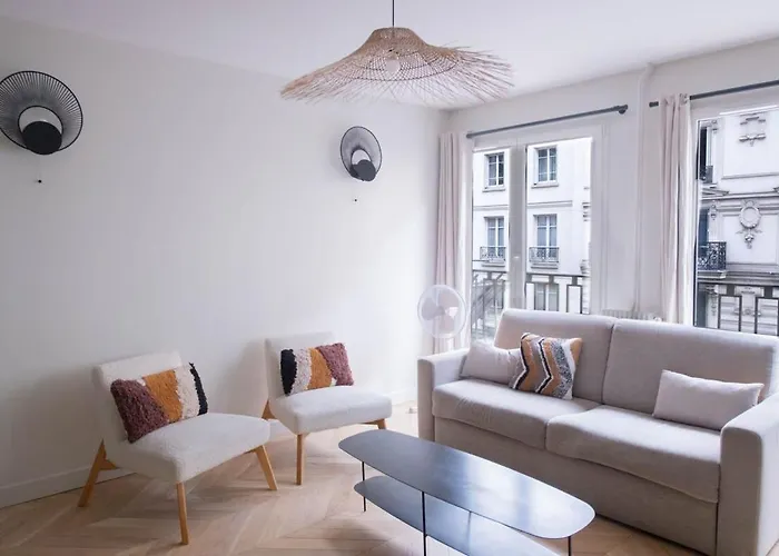 Recently Renovated 3bd Next To Invalides Apartamento