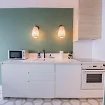 Lägenhet Recently Renovated 3bd Next To Invalides Paris