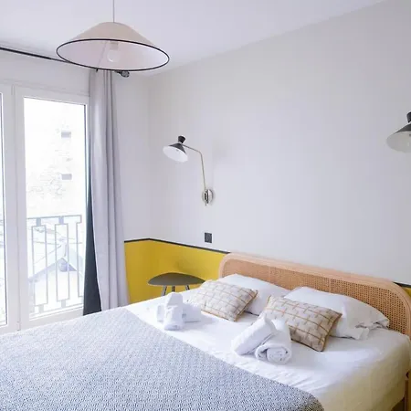Apartment Recently Renovated 3bd Next To Invalides *