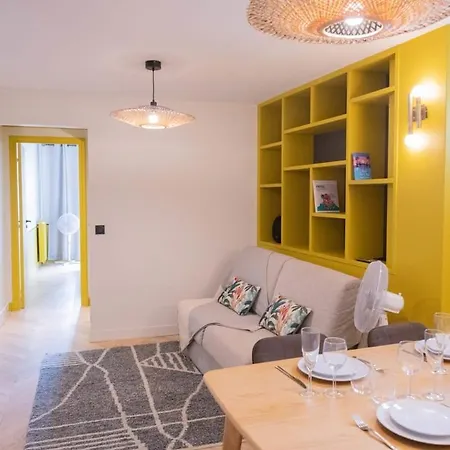 Recently Renovated 3bd Next To Invalides Apartman