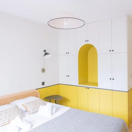 Recently Renovated 3bd Next To Invalides * Parijs