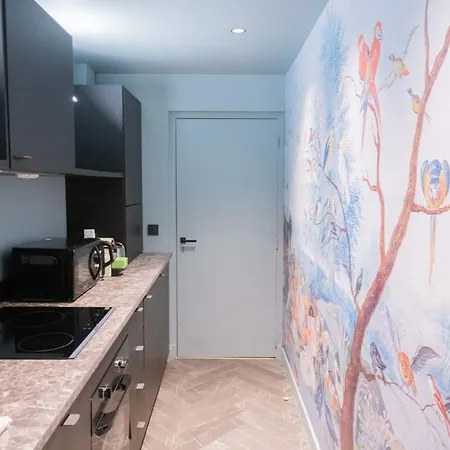 Apartment Recently Renovated 3bd Next To Invalides *