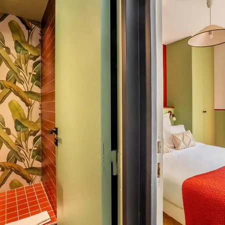 Recently Renovated 3bd Next To Invalides *