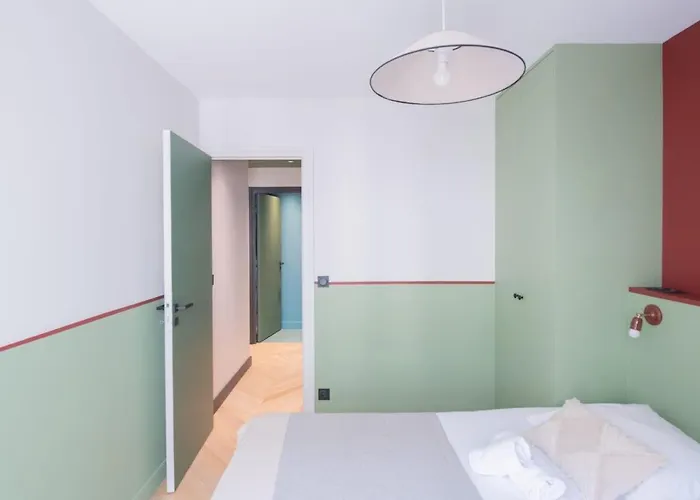 Recently Renovated 3bd Next To Invalides Apartamento