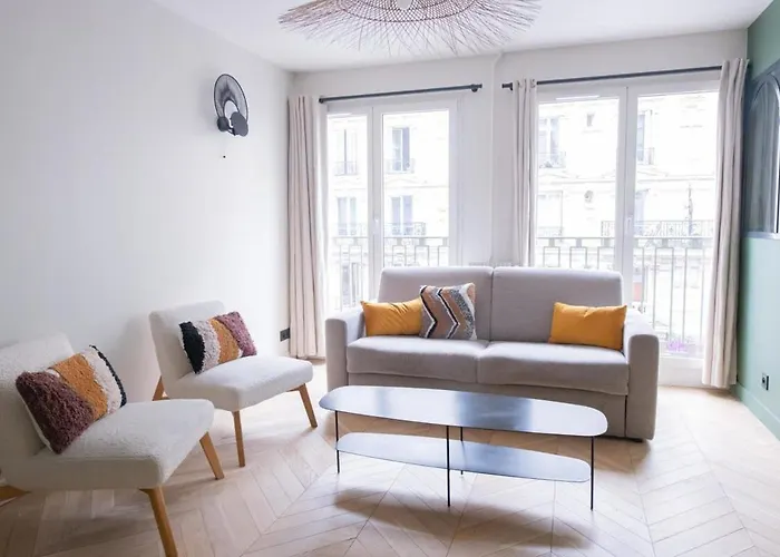 Recently Renovated 3bd Next To Invalides